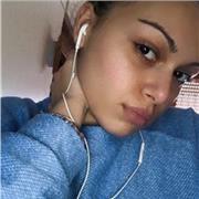 Laureata in lingue e culture del turismo, offro ripetizioni di lingua inglese e tedesca